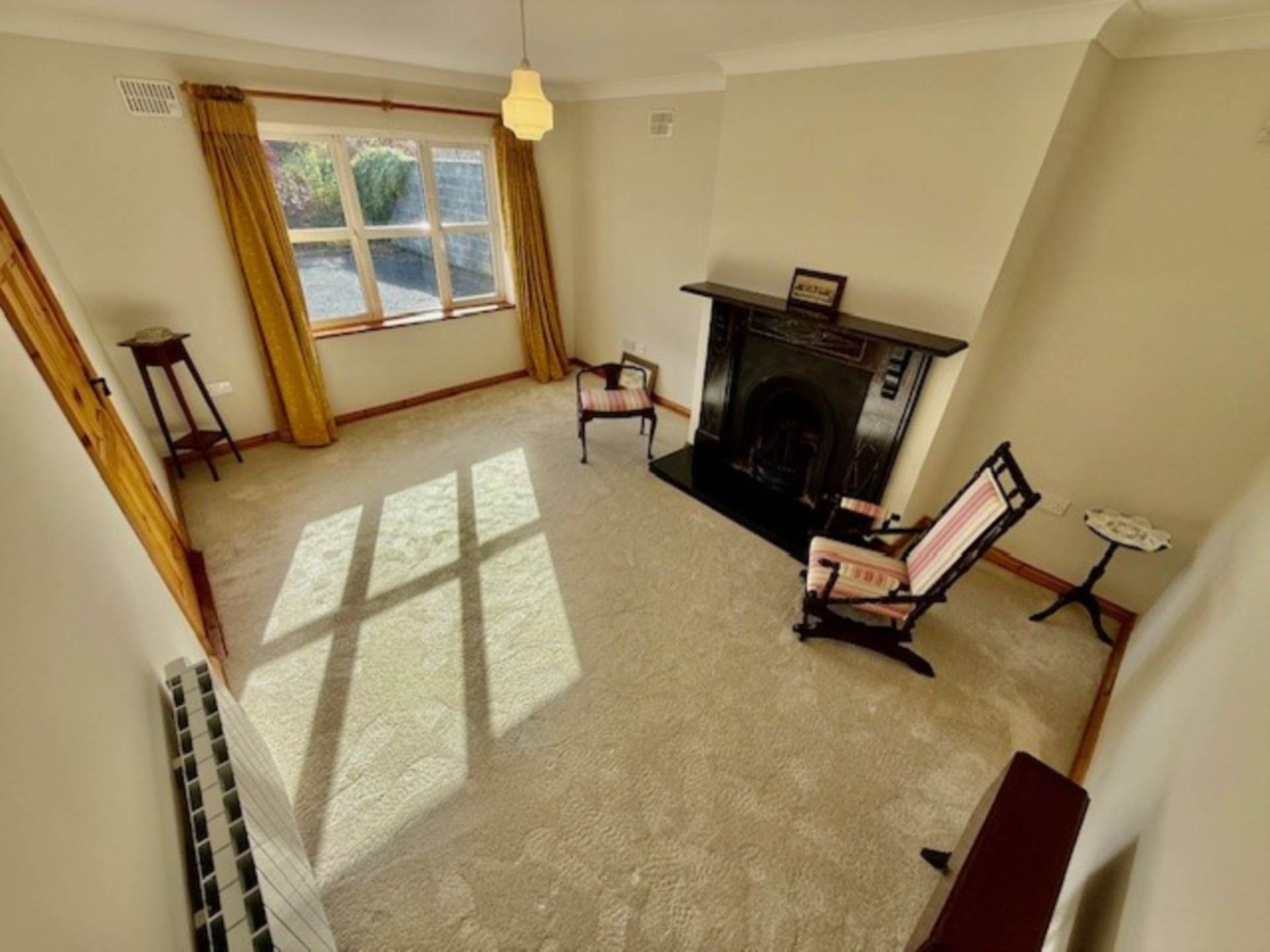 No. 1 Riverview, Gort, Co. Galway, H91 CHW4 No. 1 Riverview, Gort, Co. Galway, H91 CHW4