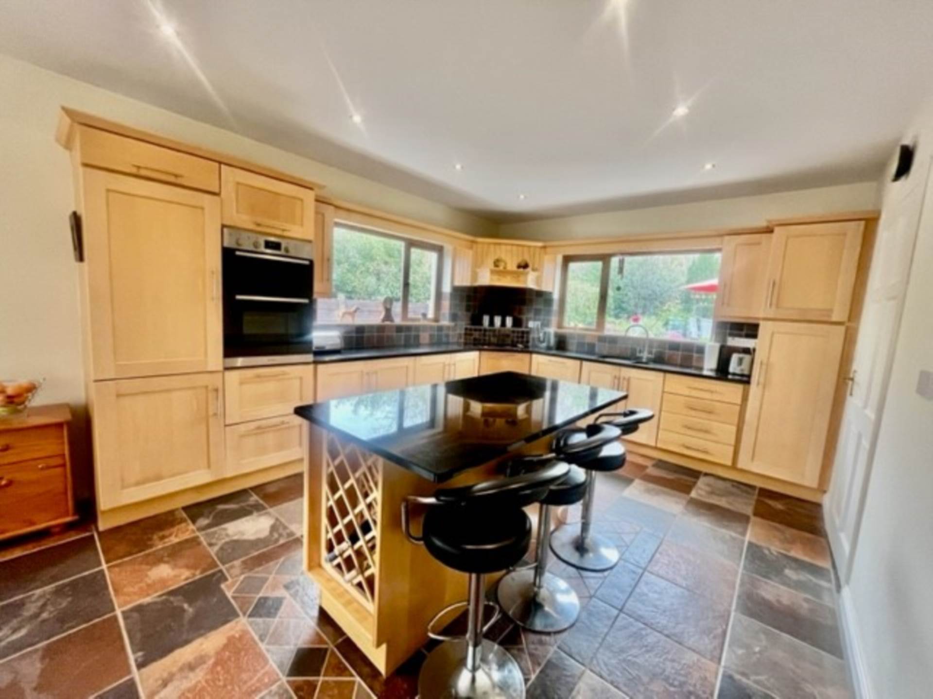 Carnane, Kilcolgan, Co. Galway H91 T66H Carnane, Kilcolgan, Co. Galway H91 T66H