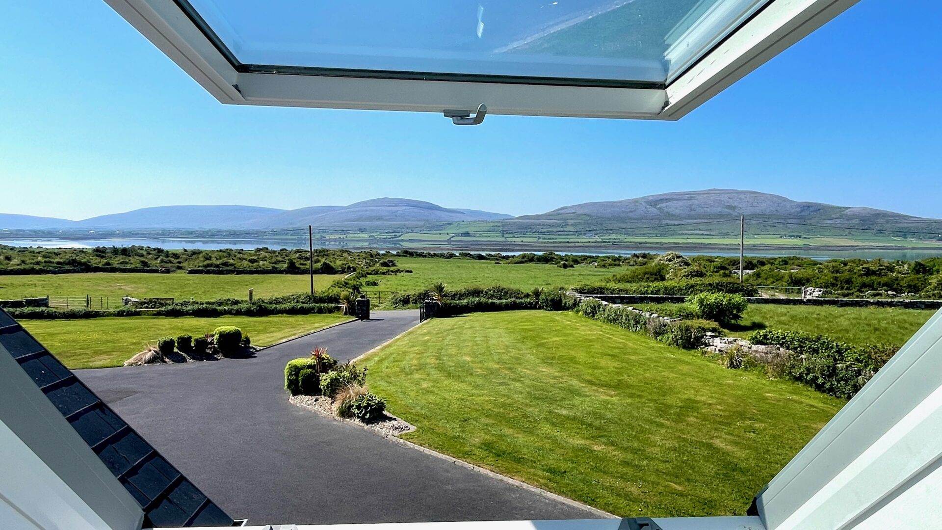 The Bays, Cloosh, Kinvara, Co. Galway H91 YFT2 The Bays, Cloosh, Kinvara, Co. Galway H91 YFT2