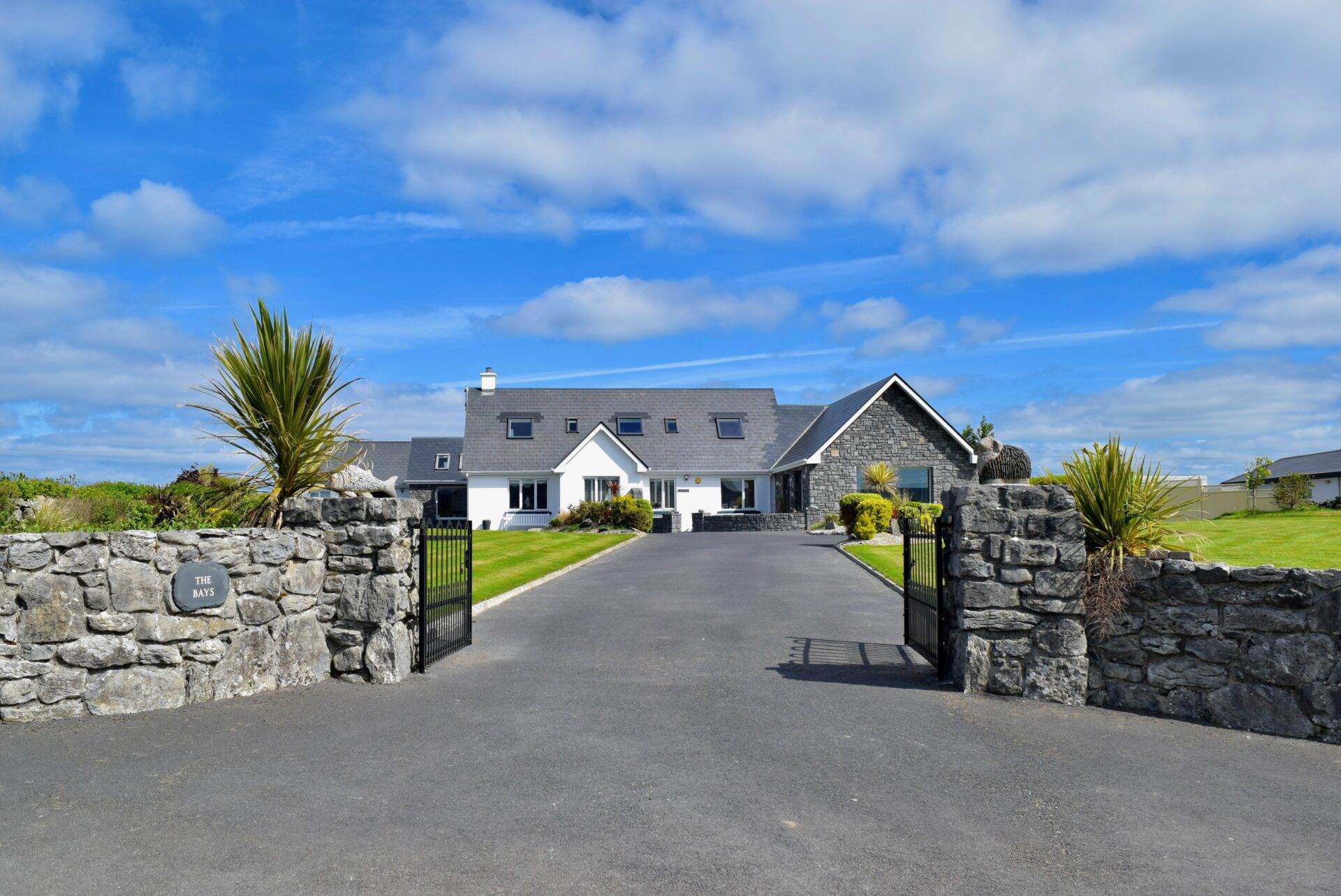 The Bays, Cloosh, Kinvara, Co. Galway H91 YFT2 The Bays, Cloosh, Kinvara, Co. Galway H91 YFT2