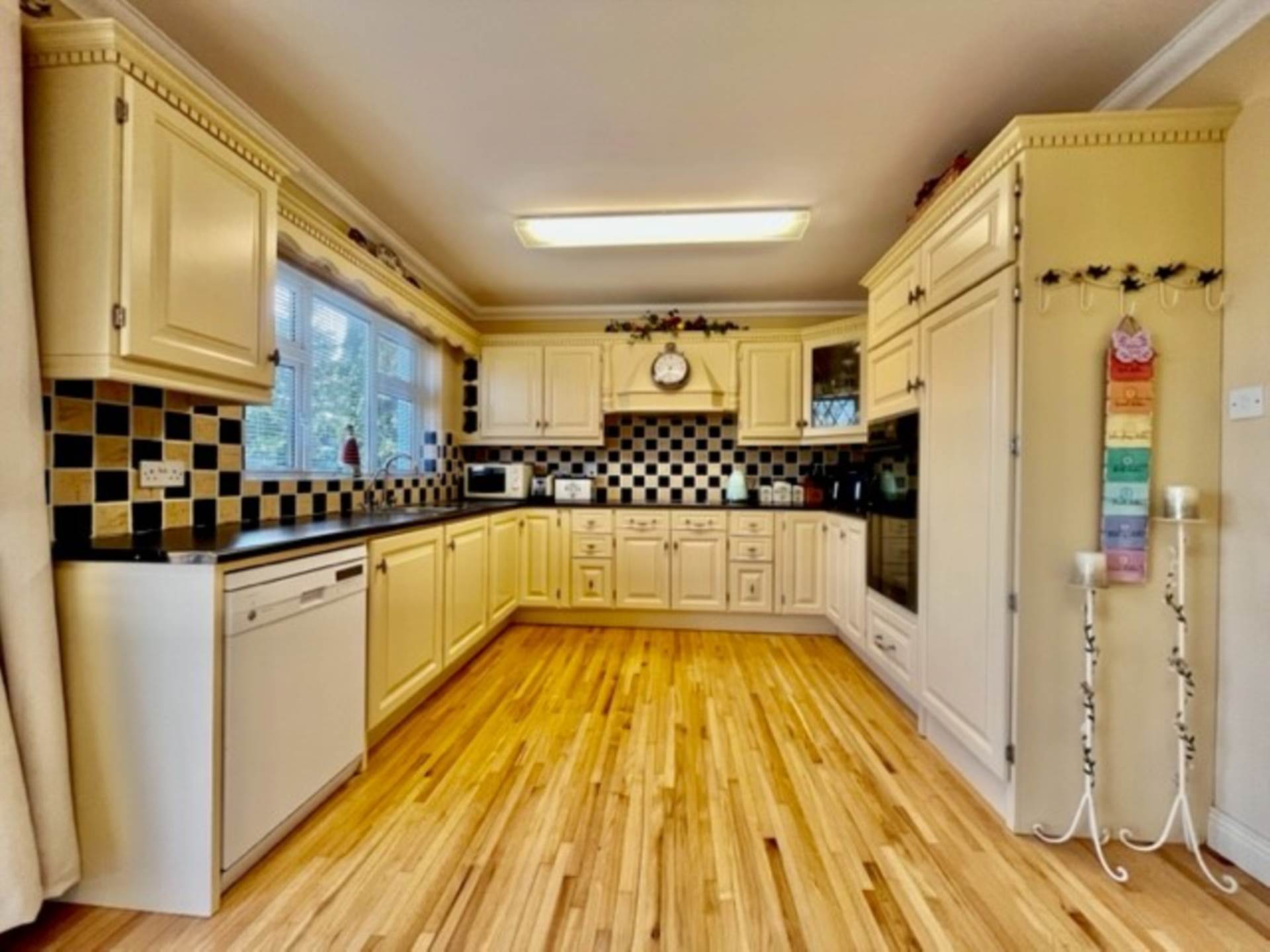 Derryhoyle, Craughwell, Co. Galway, H91 D3T6