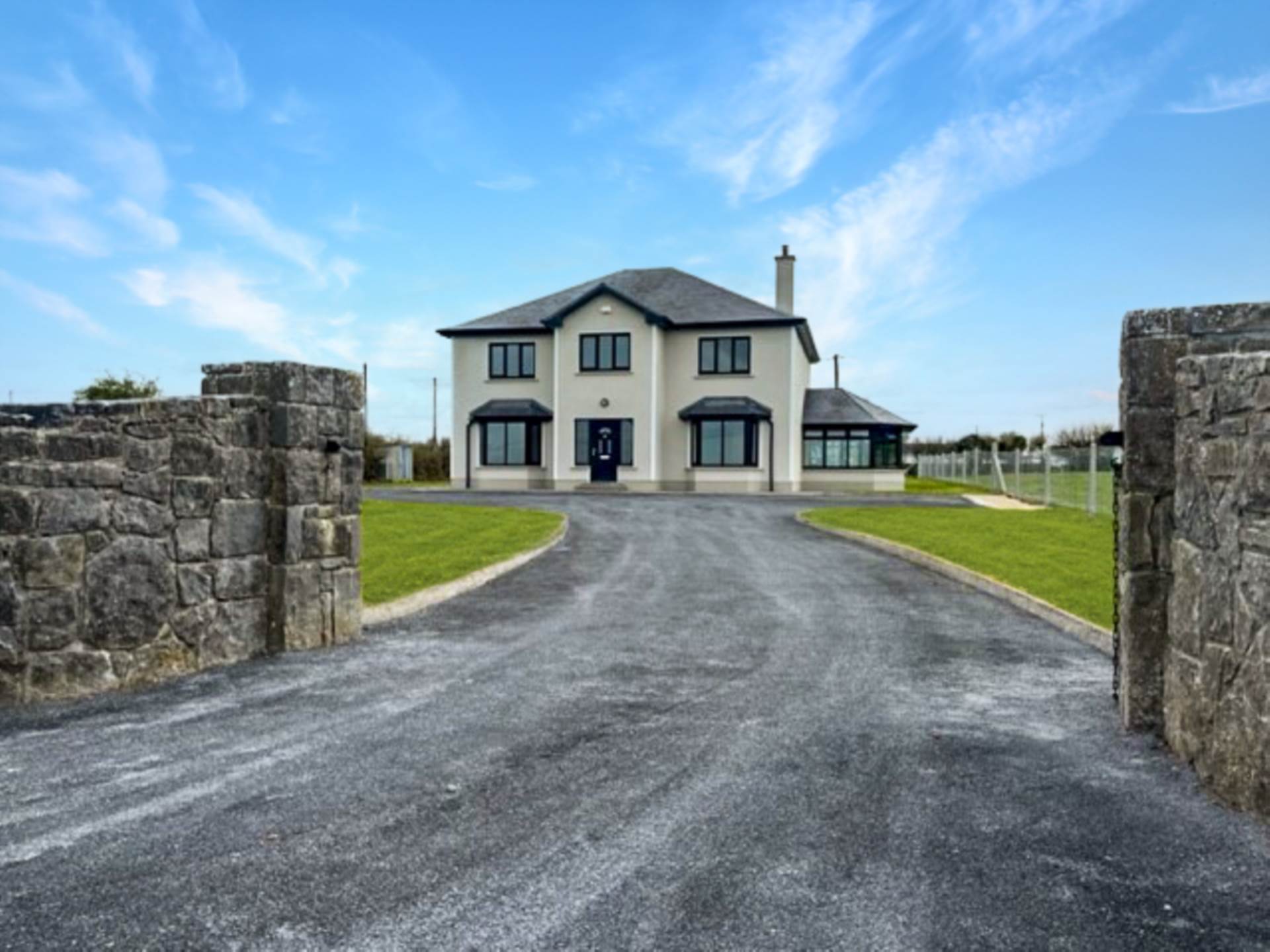 Caherdevane, Craughwell, Co. Galway H91 F8CV