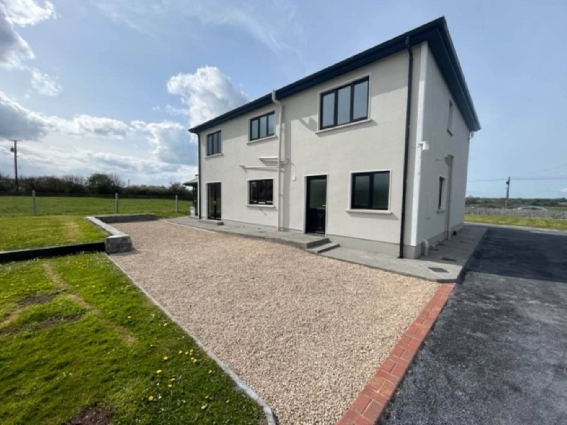 Caherdevane, Craughwell, Co. Galway H91 F8CV Caherdevane, Craughwell, Co. Galway H91 F8CV