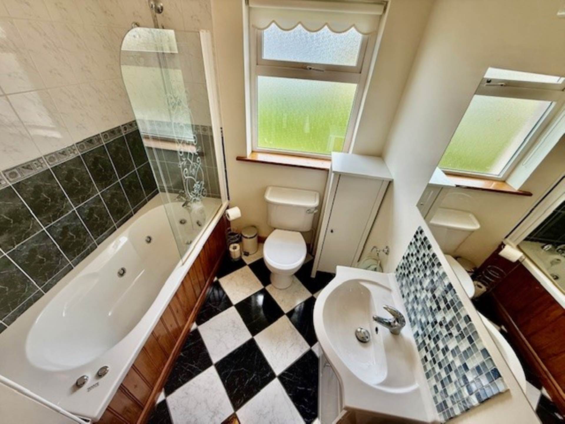 43 The Maples, Gort, Co. Galway
