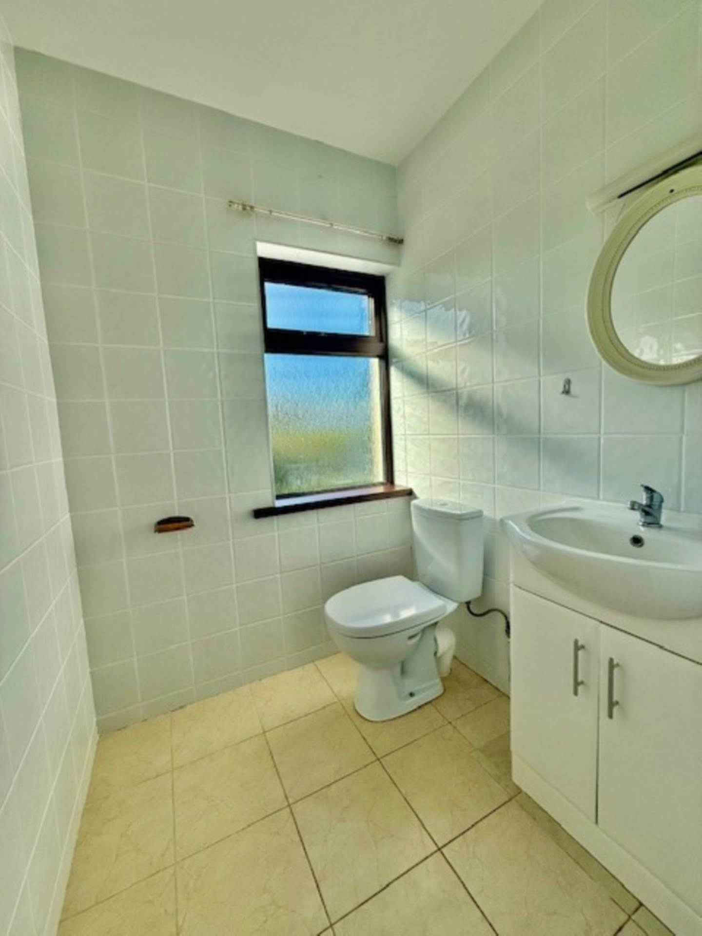 Moyleen, Loughrea, Co. Galway, H62 PY06 Moyleen, Loughrea, Co. Galway, H62 PY06