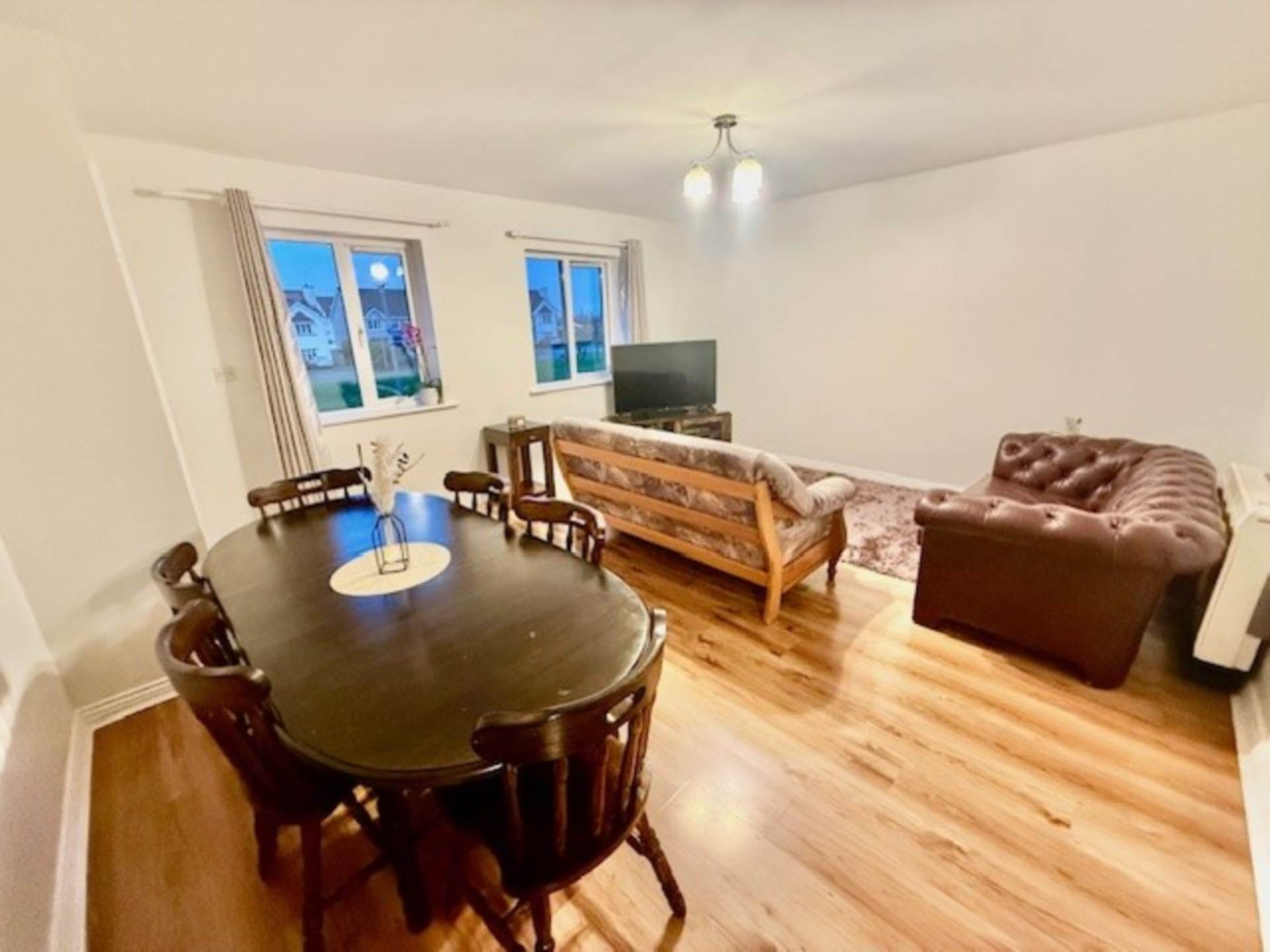 18 Coole Haven, Gort, Co. Galway 18 Coole Haven, Gort, Co. Galway