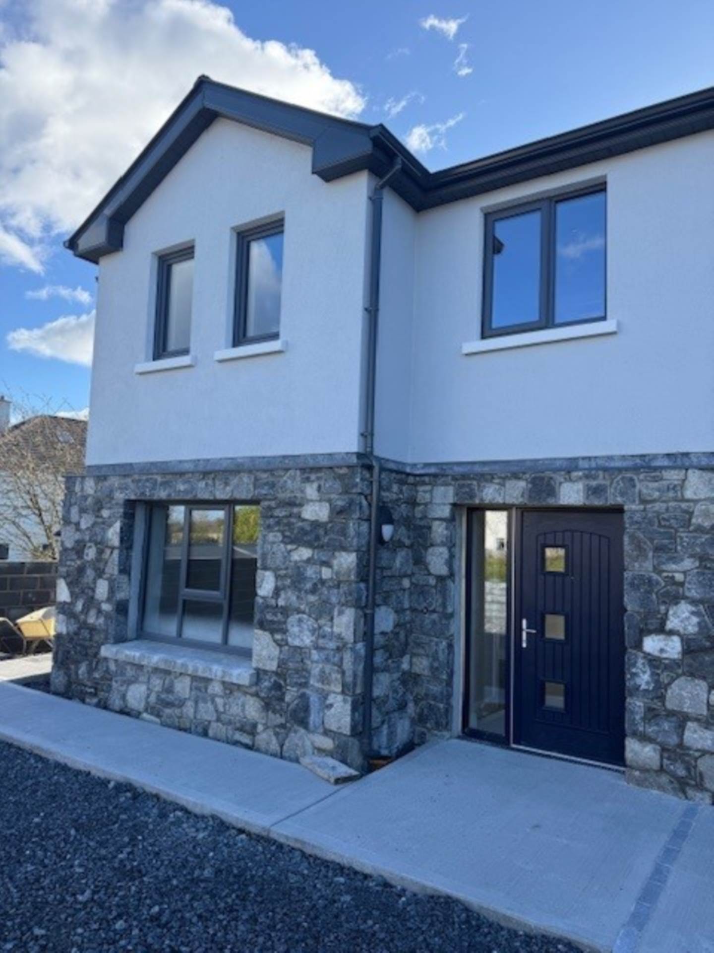 28 Cuirt Bhreac, Gort, Co. Galway