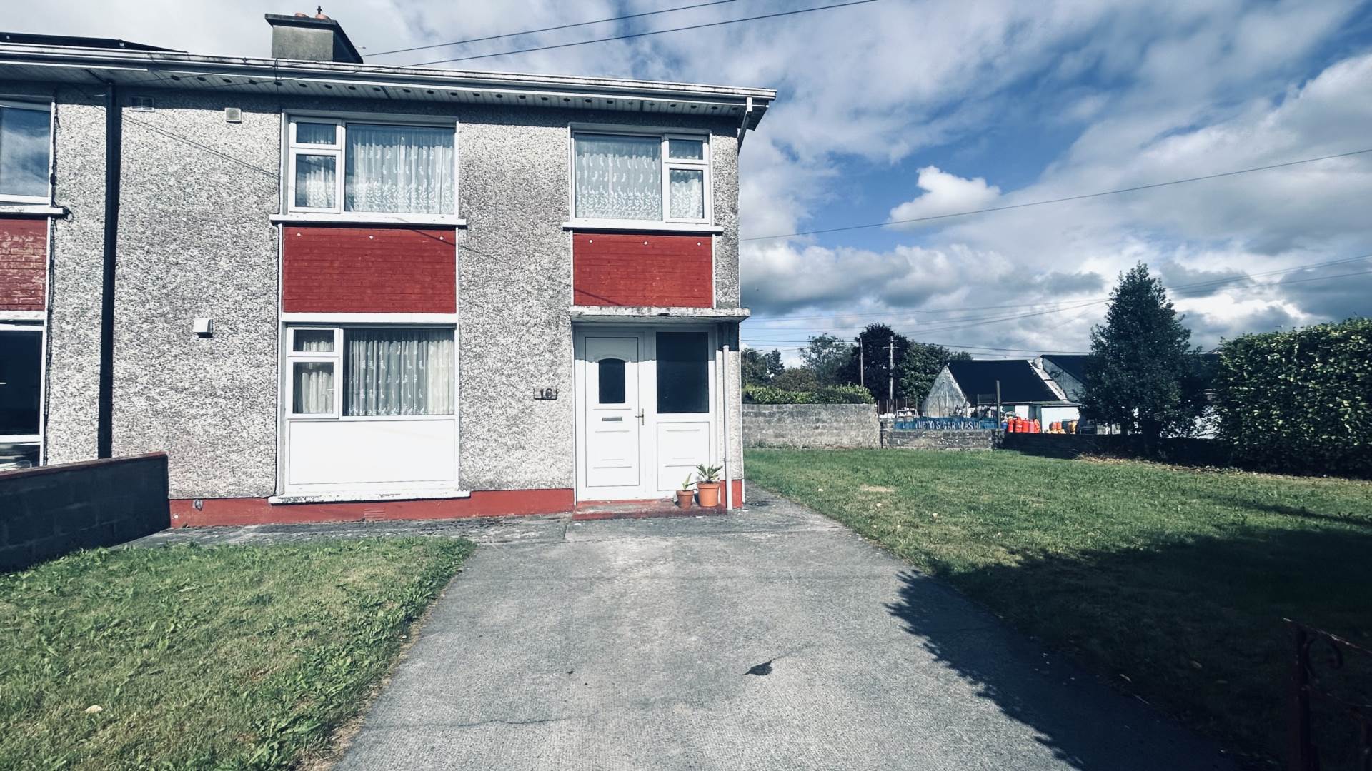 16 Crowe Street, Gort, Co. Galway