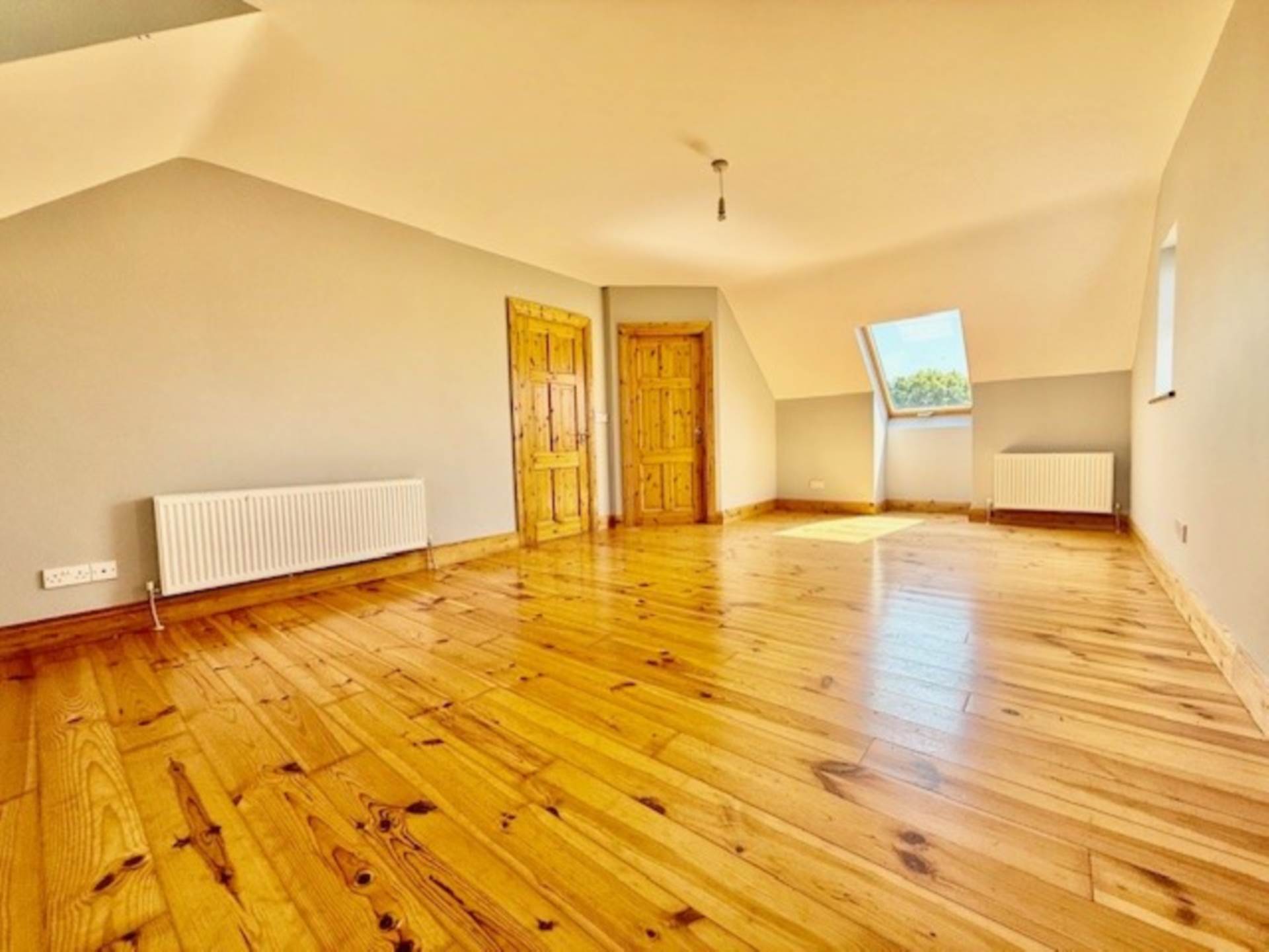 Mulroog West, Ballinderreen, Kilcolgan, Co. Galway Mulroog West, Ballinderreen, Kilcolgan, Co. Galway