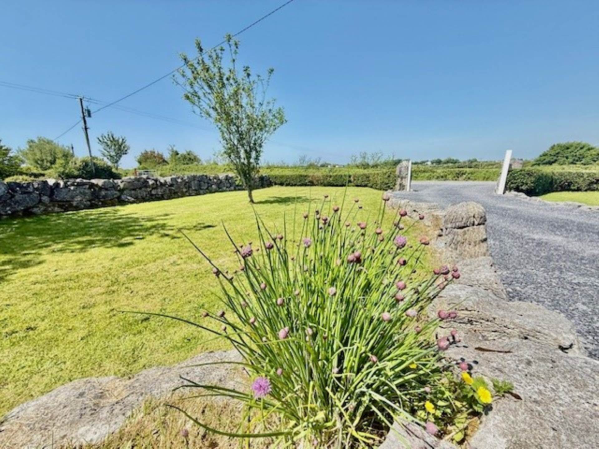 Mulroog West, Ballinderreen, Kilcolgan, Co. Galway Mulroog West, Ballinderreen, Kilcolgan, Co. Galway