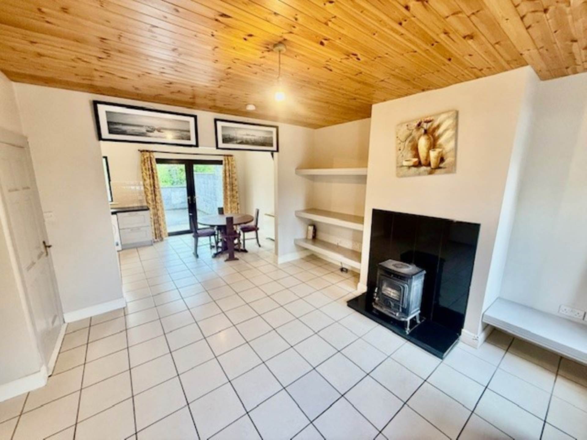 34 Bolands Lane, Gort, Co. Galway, H81 Y5C8 34 Bolands Lane, Gort, Co. Galway, H81 Y5C8