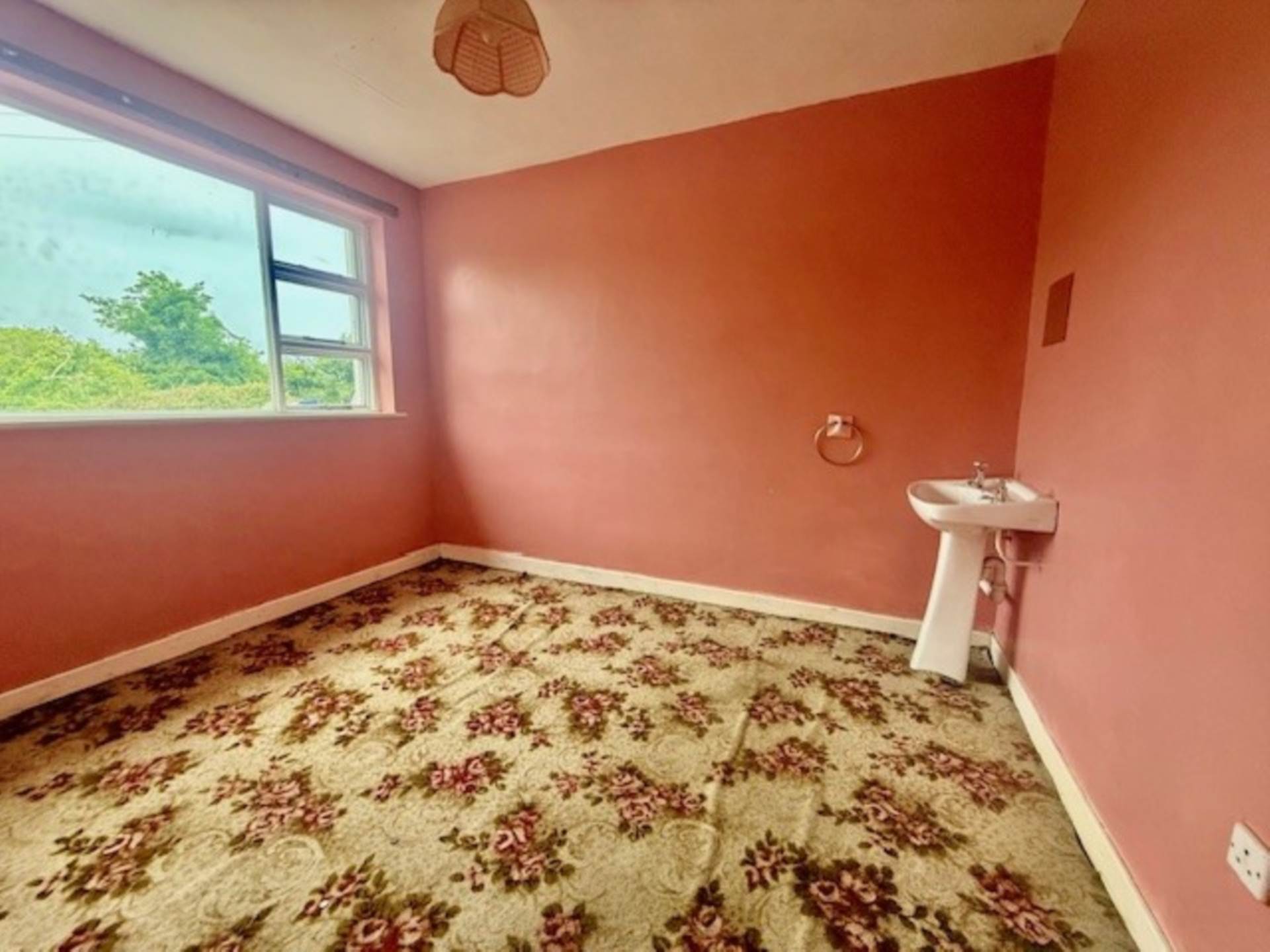 Loughrask, Ballyvaughan, Co. Clare, H91 CR6K