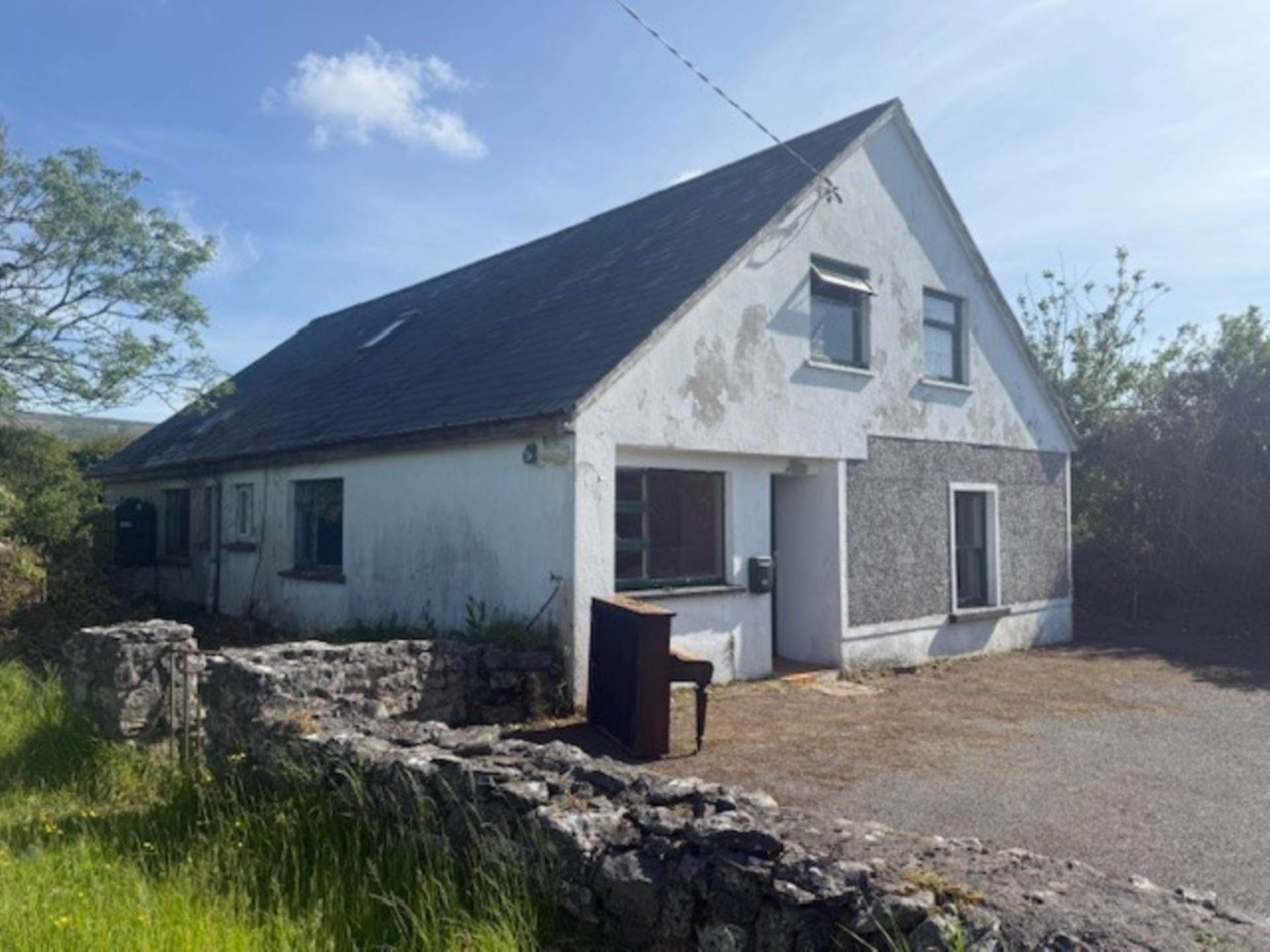 Loughrask, Ballyvaughan, Co. Clare, H91 CR6K