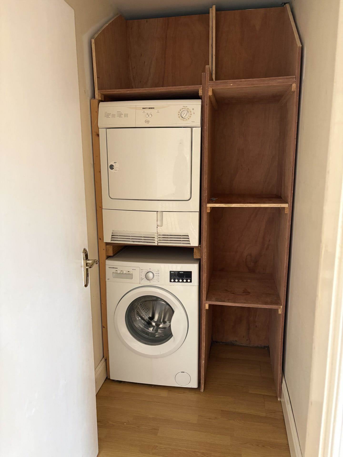 5A & 5B Bolands Close, Bolands Lane, Gort, Co. Galway