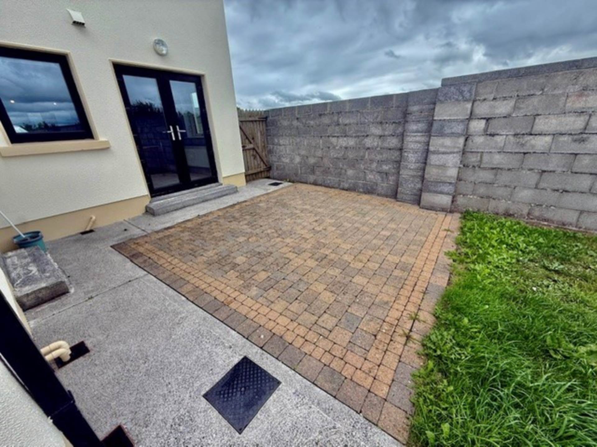 81 Carraig Mor, Caherronan, Loughrea, Co. Galway