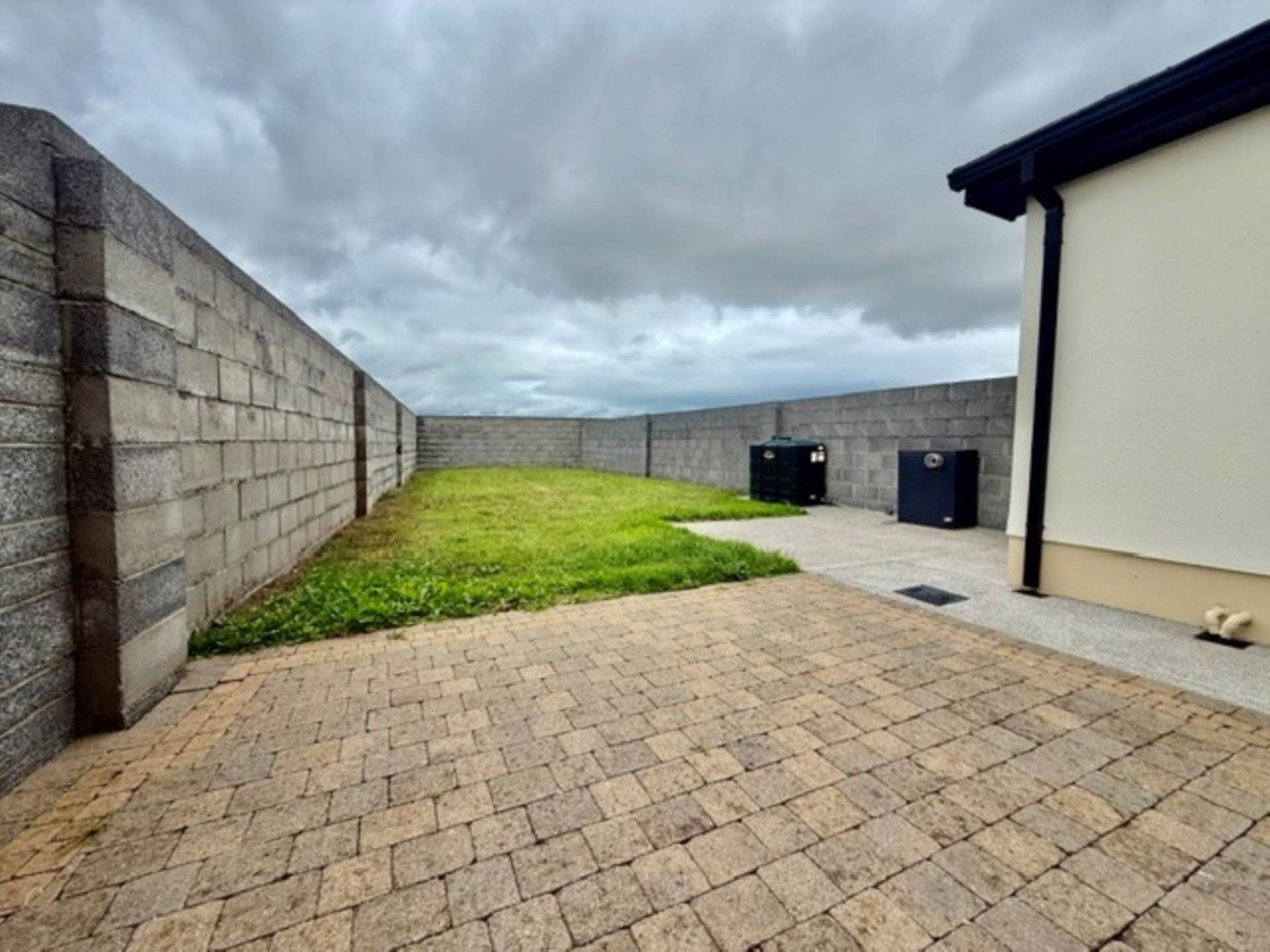 81 Carraig Mor, Caherronan, Loughrea, Co. Galway