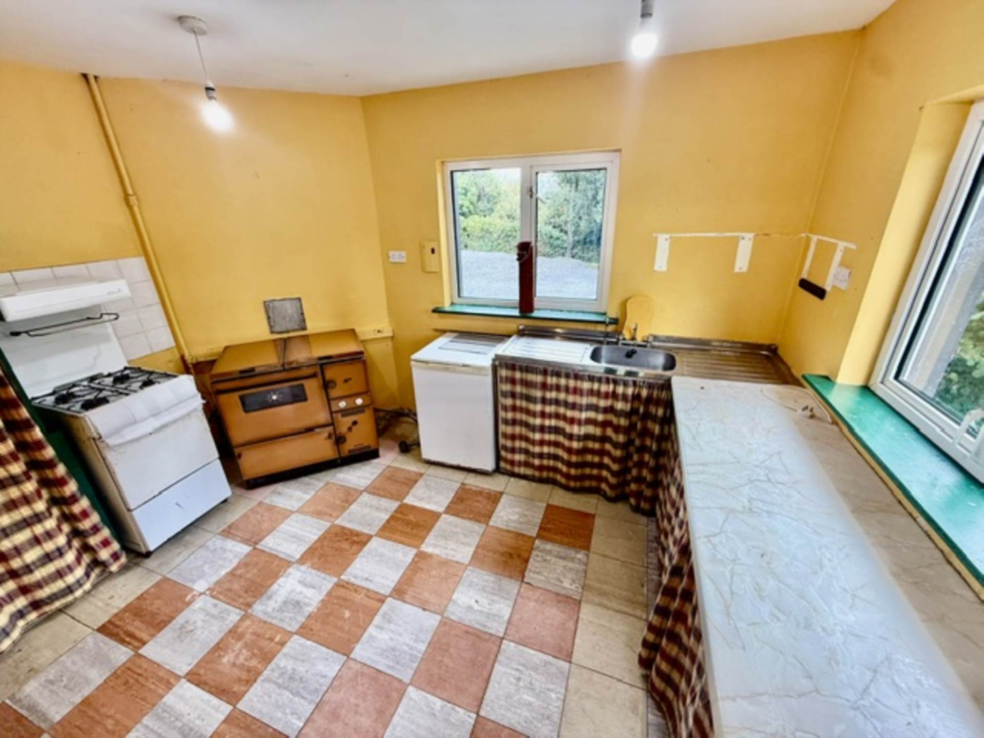 Roxton, Corofin, Co. Clare, V95 T9K7