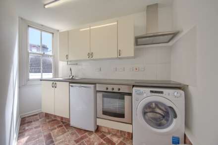 Mill Street, St Peter Port, Image 4
