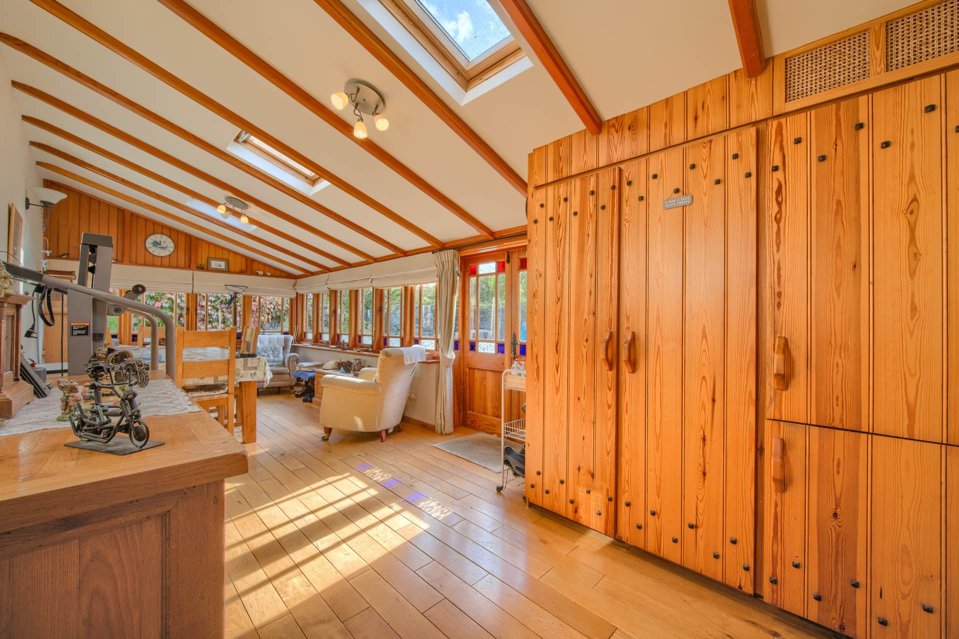 Le Coudre, Rue Des Cambrees, St Pierre Du Bois, Image 12