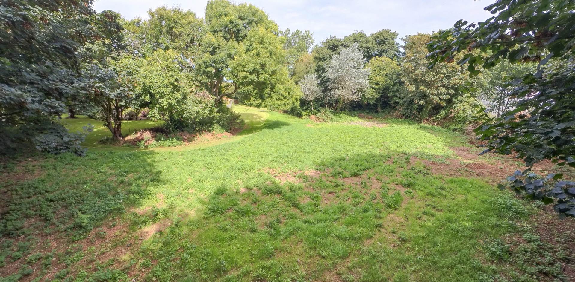 Le Coudre, Rue Des Cambrees, St Pierre Du Bois, Image 2