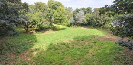 Le Coudre, Rue Des Cambrees, St Pierre Du Bois, Image 2