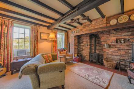 Le Coudre, Rue Des Cambrees, St Pierre Du Bois, Image 6