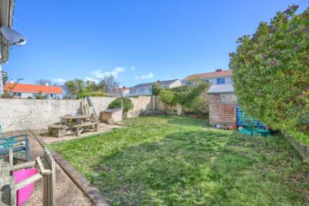 Hakuna Matata, 7 La Planque, Skins Lane, St Peter Port, Image 12