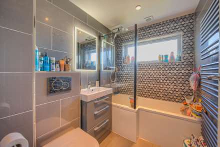 Hakuna Matata, 7 La Planque, Skins Lane, St Peter Port, Image 6