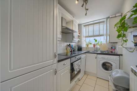 Flat 3, 14 Sausmarez Street, St Peter Port, Image 7