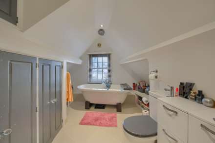 Mansell Street, St Peter Port, Image 6