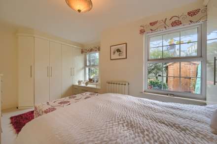 Flat 1, Sunnybank, Victoria Road, St Peter Port, Image 11