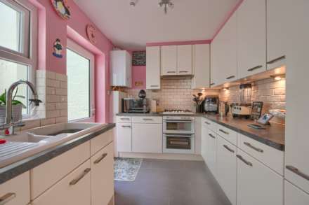 Flat 1, Sunnybank, Victoria Road, St Peter Port, Image 6