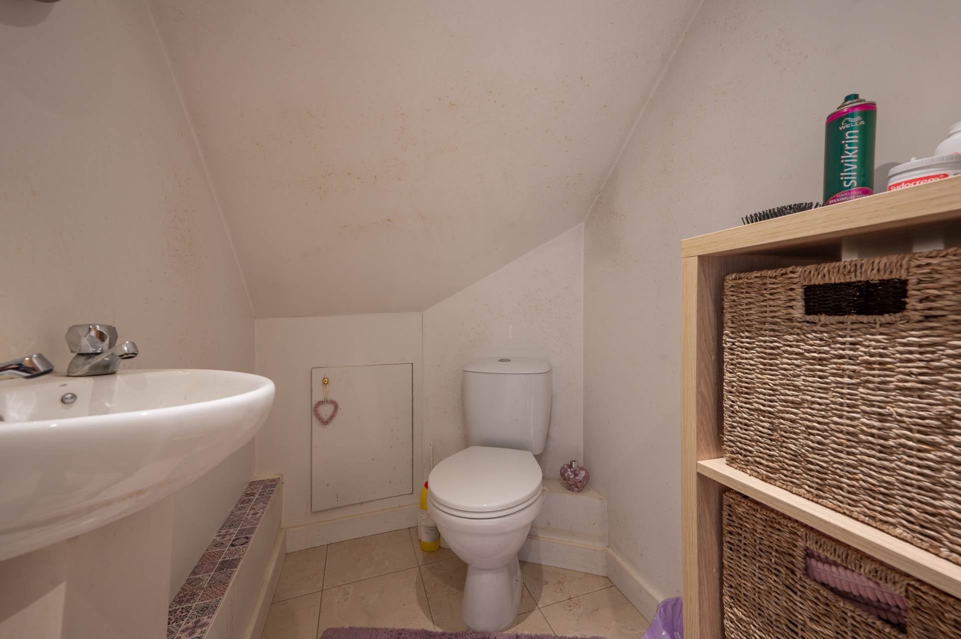 Tarcolin, Victoria Avenue, Image 14
