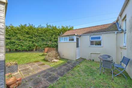 Tarcolin, Victoria Avenue, Image 16