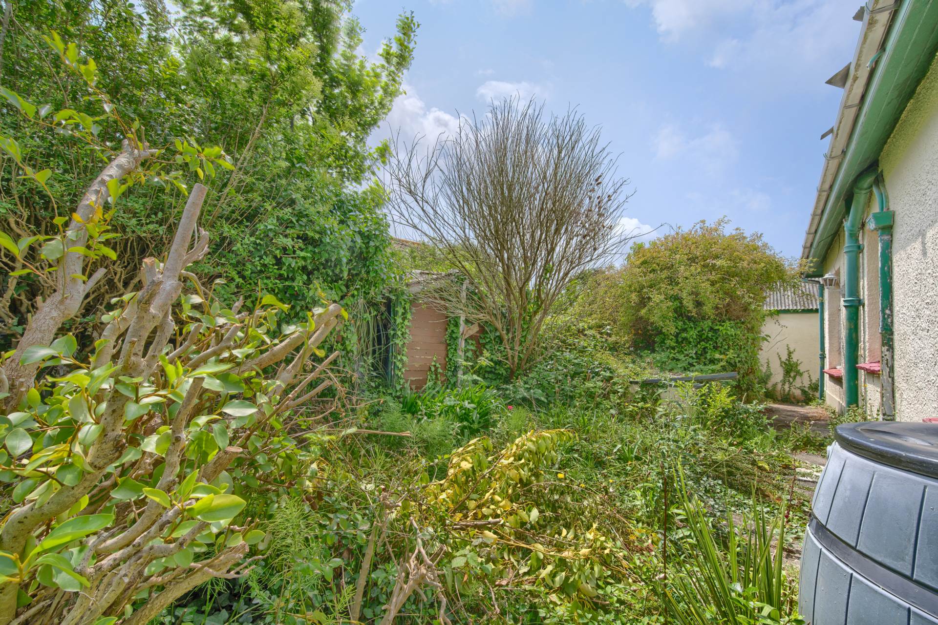 Fairhaven, Route Des Landes, Vale, Image 9