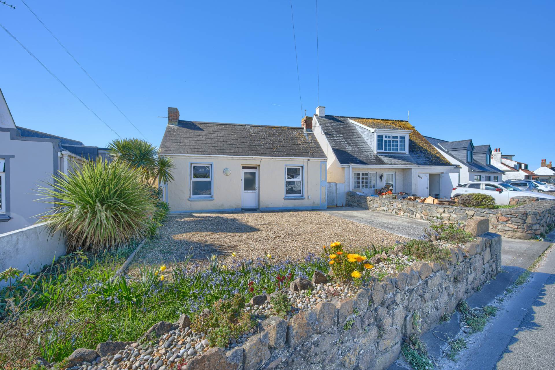 Sunnycroft, Les Grandes Rocques, Castel, Image 1