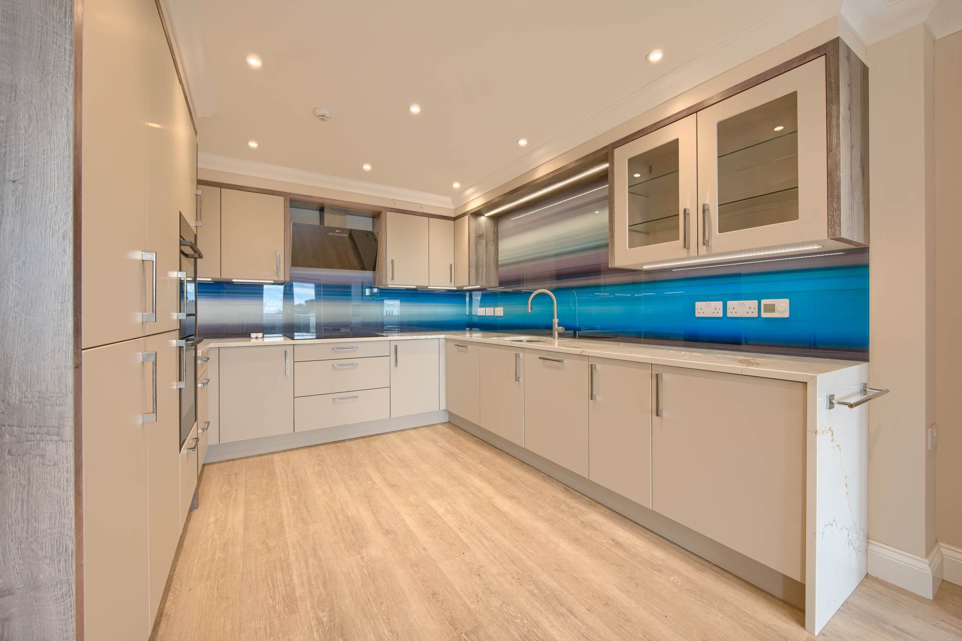 10ST, Bulwer Avenue, St Sampson, Image 7