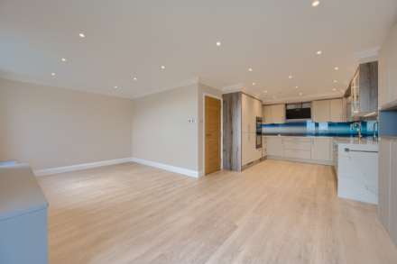 10ST, Bulwer Avenue, St Sampson, Image 6