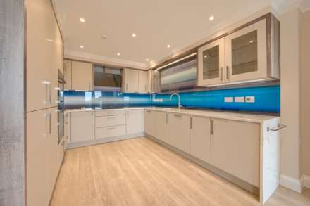 10ST, Bulwer Avenue, St Sampson, Image 7