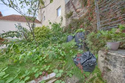 Vesta, Les Petites Fontaines, Bouillonne Steps,, Image 12