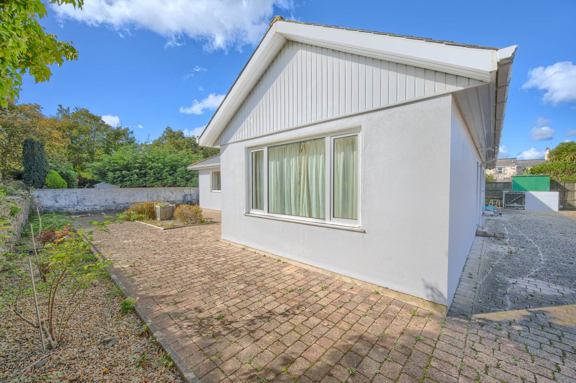 Sandon, Les Tracheries Road, St Sampson, Image 17