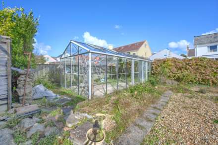 Sandon, Les Tracheries Road, St Sampson, Image 19