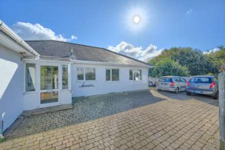Sandon, Les Tracheries Road, St Sampson, Image 21