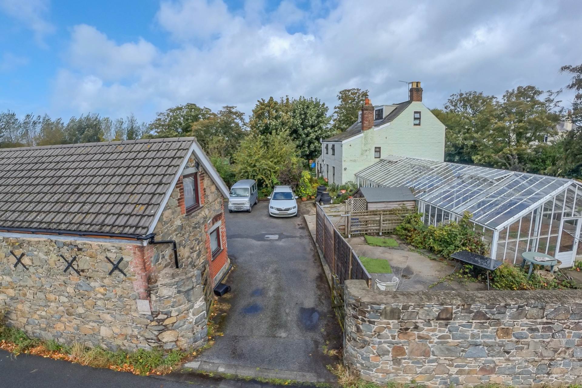 Summerville, Longue Rue, Vale, Image 2
