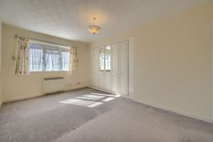 3 Rivermeade Court, New Road, St Sampson, Image 6