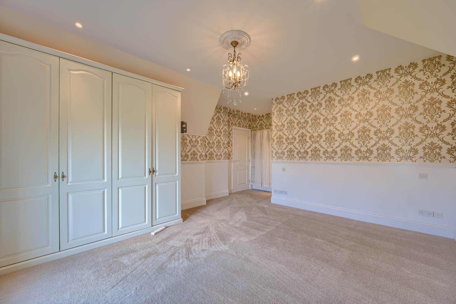 2 Les Grandes Maisons, Morley, Fort Road, Image 15