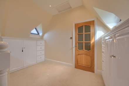 2 Les Grandes Maisons, Morley, Fort Road, Image 22