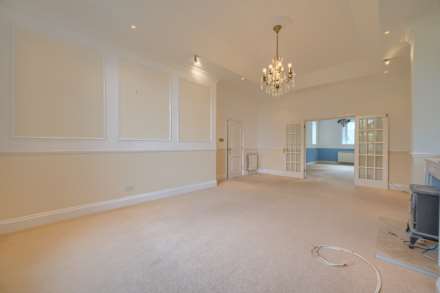 2 Les Grandes Maisons, Morley, Fort Road, Image 3