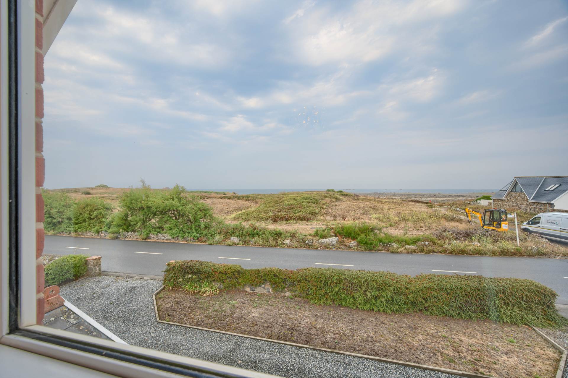 Portinfer Road, Vale, Image 15