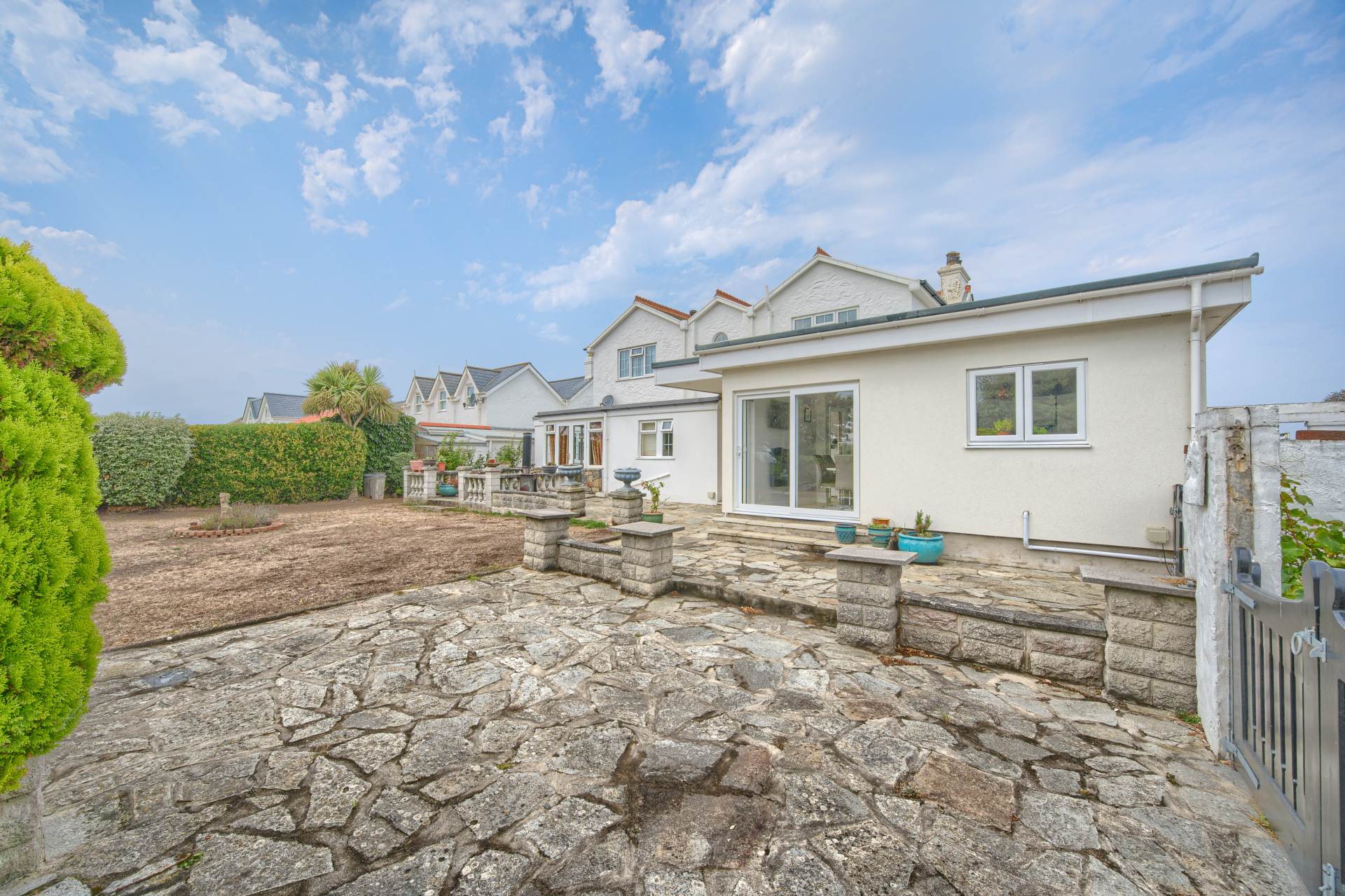 Portinfer Road, Vale, Image 28